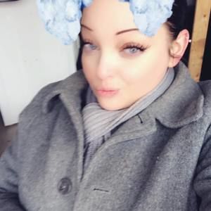 Meet your Posher, Chessica